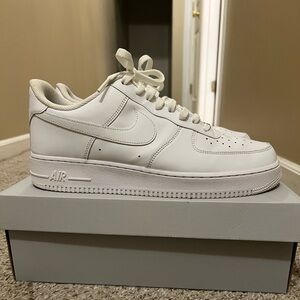 Nike Men's White Sneakers